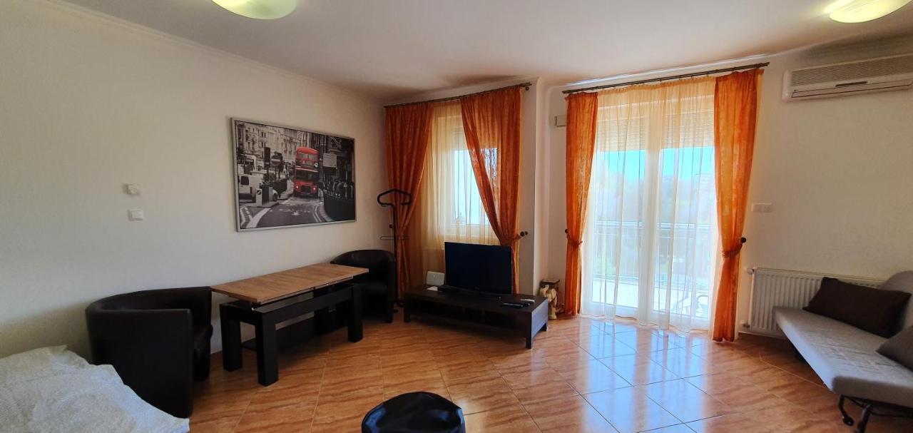 Bazsi Golden Beach Apartman ชิโอฟก ภายนอก รูปภาพ